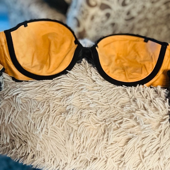 Victoria Secret Biofit Black Lace Bra - Picture 4 of 5